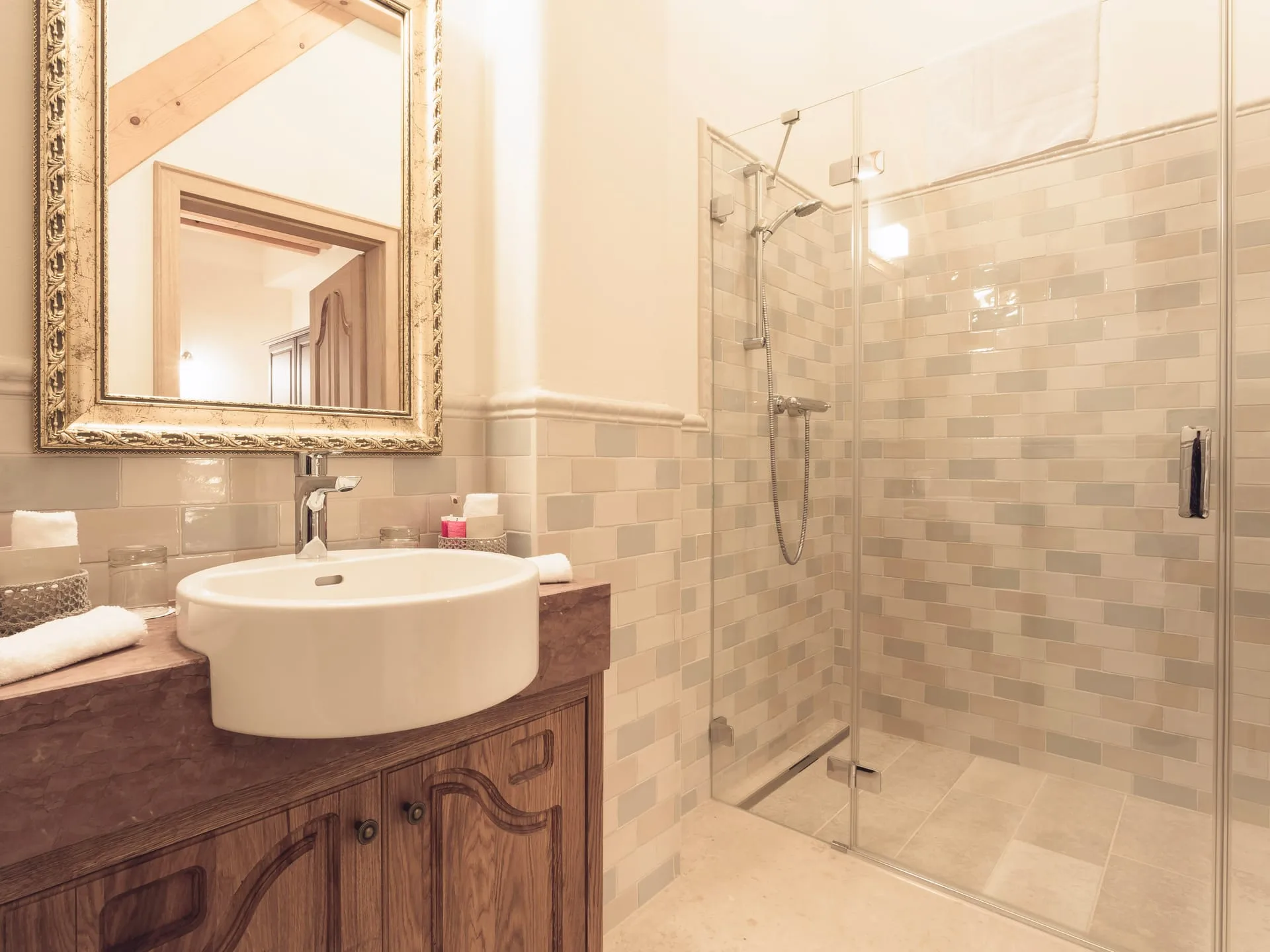 Standard Doppelzimmer — Detail